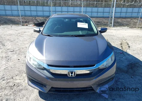 2017 Honda Civic Ex z USA, uszkodzony, nr VIN 19XFC2F77HE077887